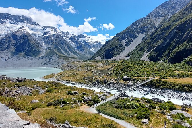12 Day New Zealand Private Tour from Auckland to Queenstown - Train day to Wellington, then Christchurch and the coast