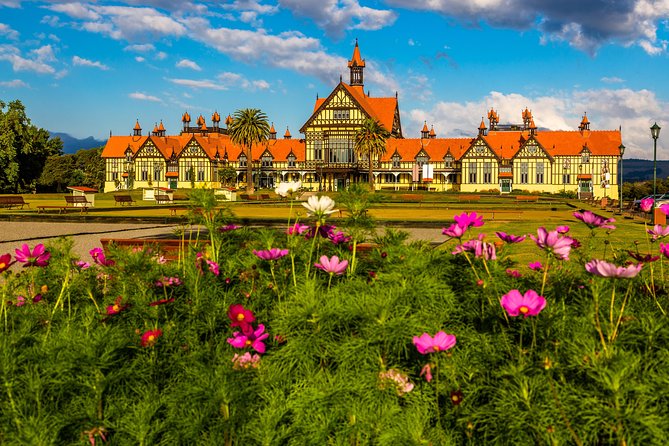 3 Day Waitomo Caves, Hobbiton Movie Set and Rotorua Tour from Auckland - The Value Equation: Why This Bundle Can Be Worth It