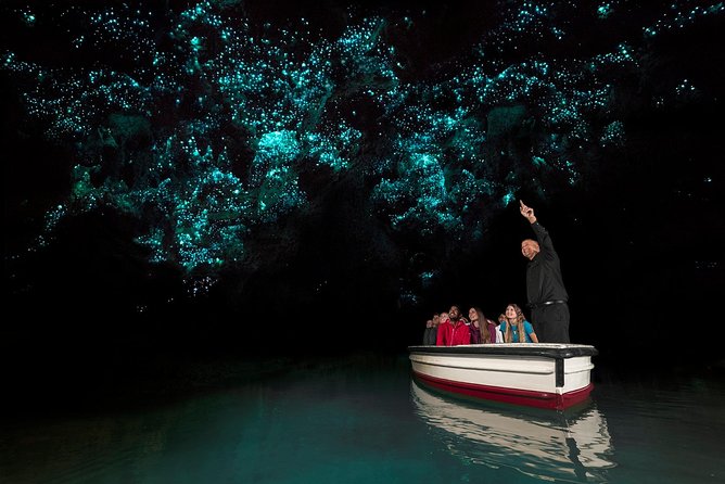 3 Day Waitomo Caves, Hobbiton Movie Set and Rotorua Tour from Auckland - Should You Book This Tour?