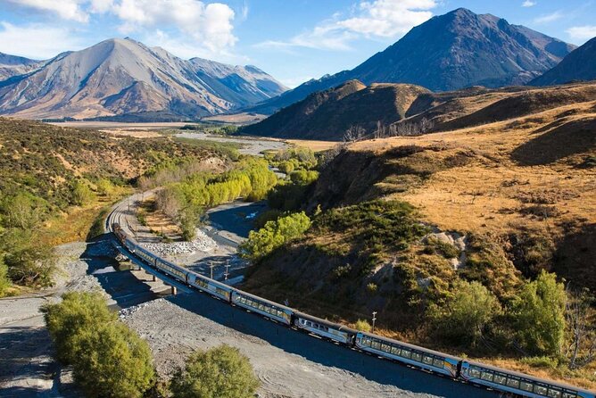 4 Day Tour to Milford Sound, Mount Cook & More from Auckland - Day 4: Church of the Good Shepherd, Castle Hill rocks, Arthur’s Pass walks, and TranzAlpine