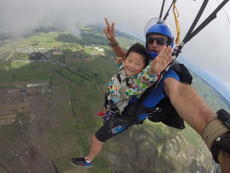 Auckland: 13000, 16000, or 18000-Foot Tandem Skydive - Is This $206 Value for an Auckland Tandem Skydive?
