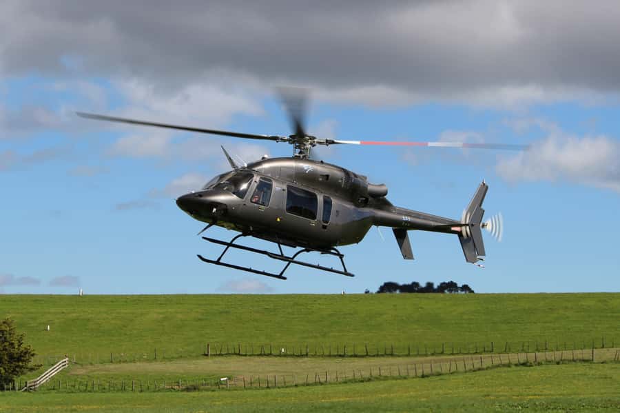 Auckland: 20min Helicopter scenic flight - City & Volcanoes - Hauraki Gulf Views: Devonport, North Head, and Takapuna