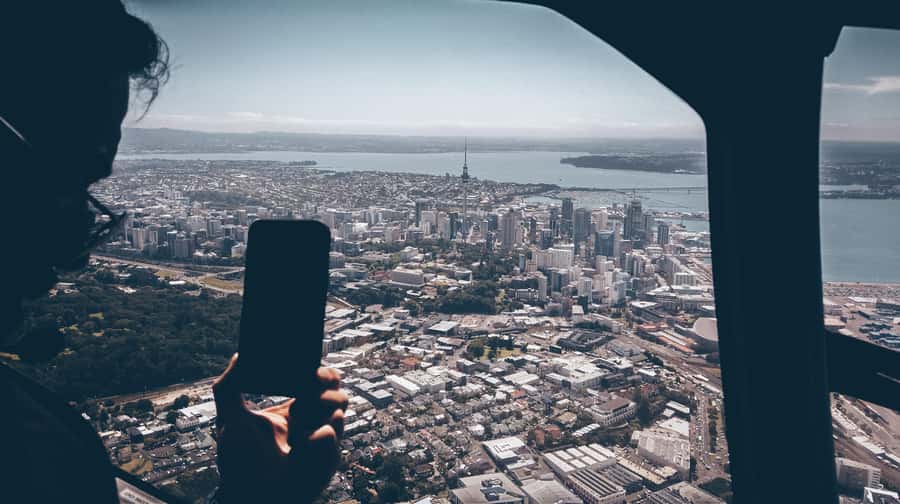 Auckland: 36 min scenic helicopter flight - Coast to Coast - Cruising Toward Manukau Harbour, Then Back to the Center