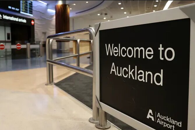 Auckland Airport Private Transfers with child car seats - How this Auckland Airport transfer really works