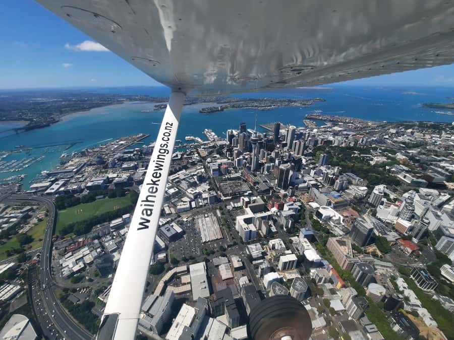 Auckland: Auckland City & Hauraki Gulf Scenic Flight - Key things I’d circle on your planner