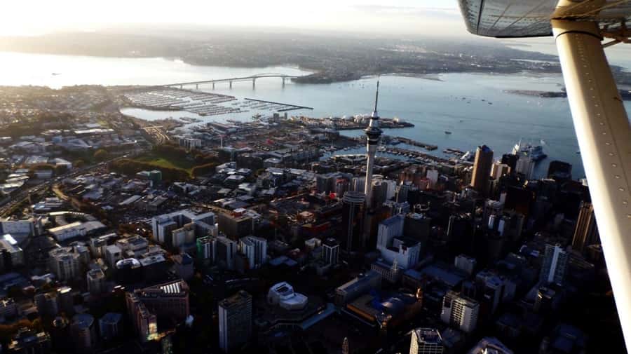 Auckland: Auckland City & Hauraki Gulf Scenic Flight - Auckland from above: Sky Tower half-orbit and city landmarks