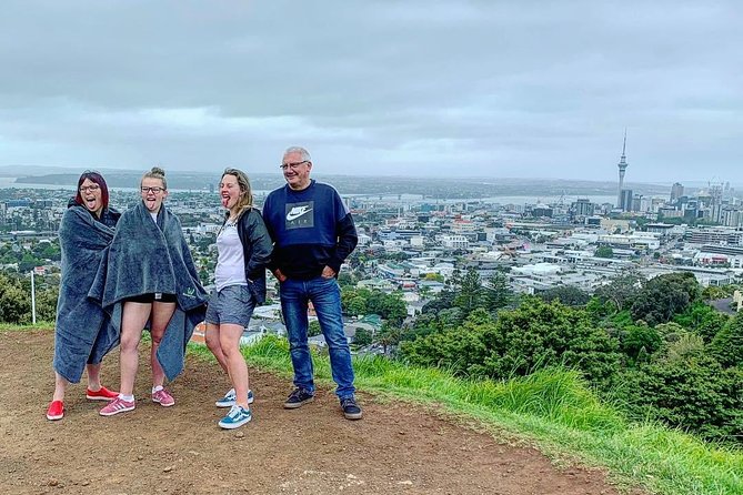 Auckland City Volcano & Scenic Highlights Tour - Getting going: Quay Street meeting point and Auckland CBD pickup