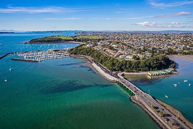 Auckland Coastal Experience - Small Group City & Beach Tour Incl. Wine Tasting - Key things to know before you go