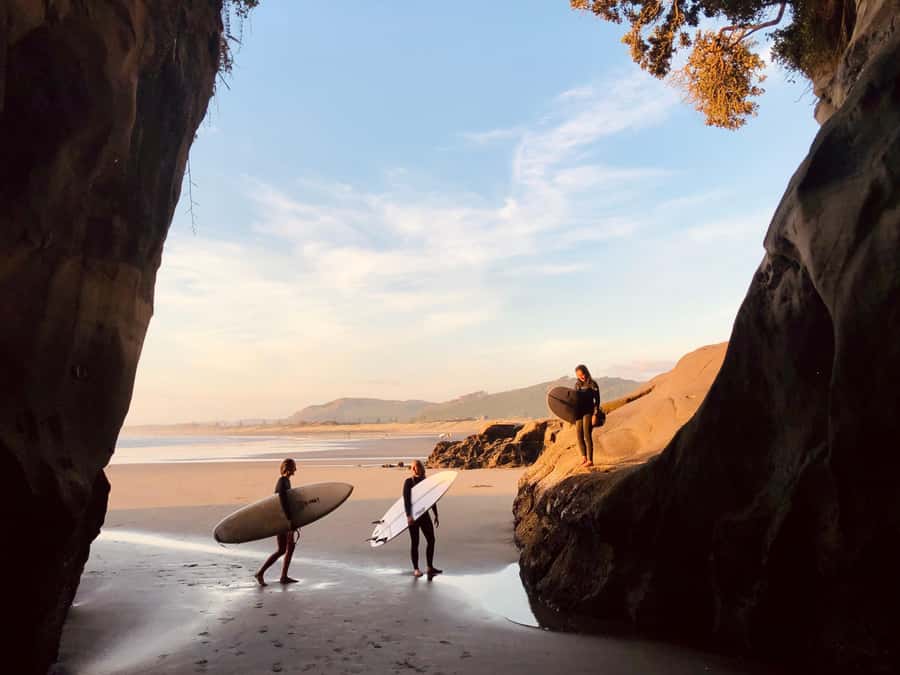 Auckland: Group Surfing Lesson with Muriwai Surf School - Key highlights worth your time