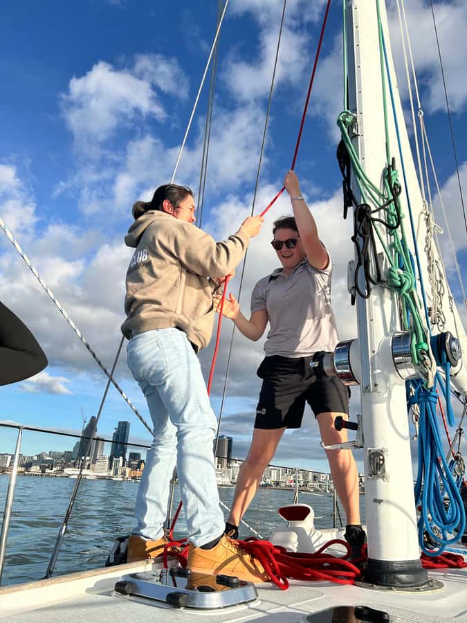 Auckland Harbour 1.5-Hour Sailing Cruise - Who this Auckland harbor sail suits best