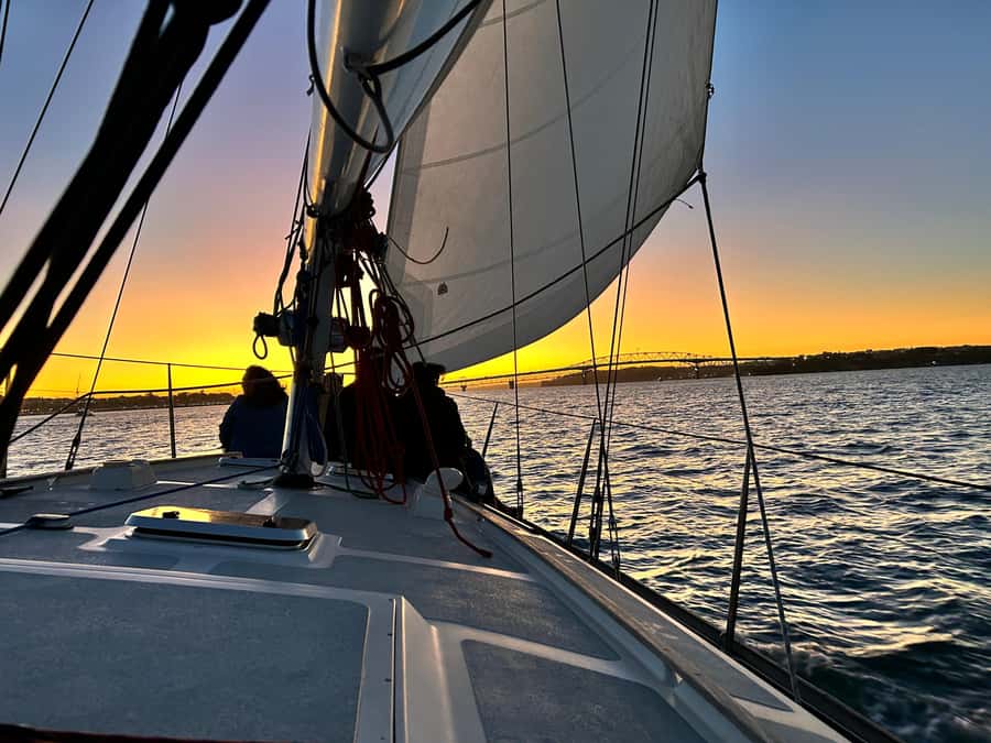Auckland: Harbour Sailing Cruise with 3-Course Dinner - Key things to know before you go
