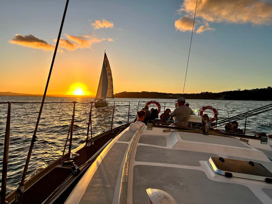 Auckland: Harbour Sailing Cruise with 3-Course Dinner - The 3-course dinner from The Lula Inn: what you actually get