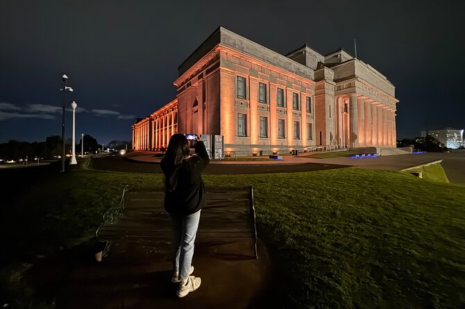 Auckland Highlight Fullday City Tour - MJ Savage Memorial Park: a view with political context