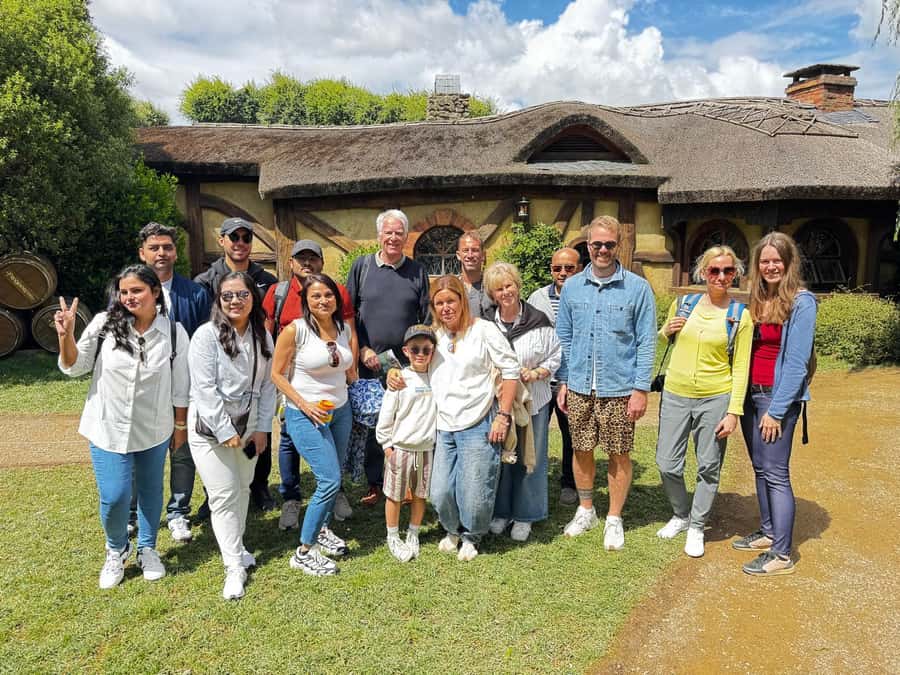Auckland: Hobbiton and Rotorua Day Tour including Te Puia - Inside Hobbiton: a 2.5-hour guided walk with real story details