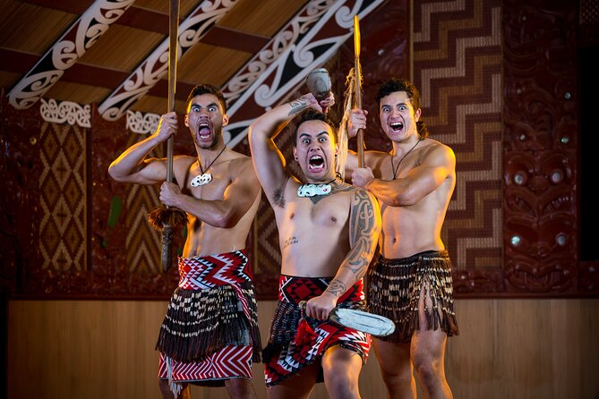 Auckland: Rotorua Te Puia with Haka & Polynesian Spa Small Group - Small-group day checklist for a smoother experience