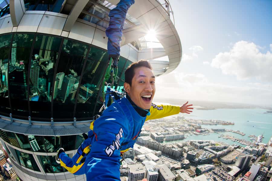 Auckland: SkyJump with Sky Tower Entry Ticket - The Jump Setup: Gear, Footwear, and Safety Basics That Matter