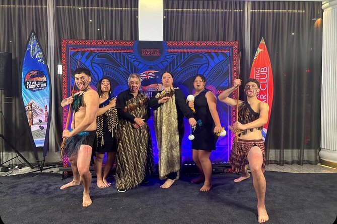 Auckland Urban Māori Experience with Transportation - Traditional Māori lunch that’s included for a reason