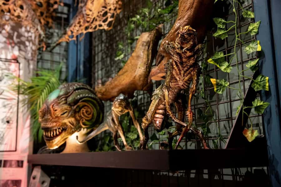 Auckland: Wētā Workshop Unleashed Guided Tour Ticket - Hands-On Stations and Touch Points (Yes, You Can Get Involved)