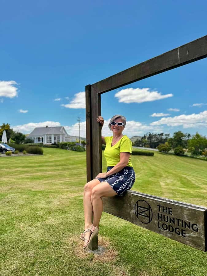 Auckland: Wine region tour with tastings and gourmet lunch - The West Auckland wine story you’ll hear during the drive