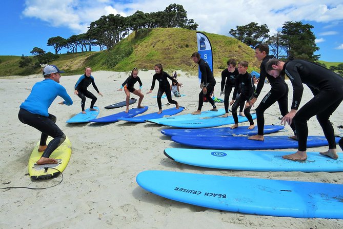 Beginner Surf Lesson at Te Arai Beach - Beginner Surf Lesson at Te Arai Beach: why this one works