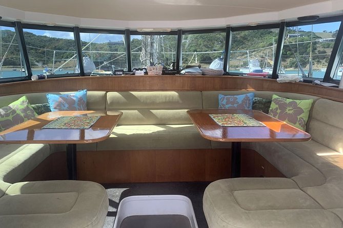 Exclusive Sailing Charter from Waiheke Island - Why this Waiheke-to-Outer Gulf sail feels special