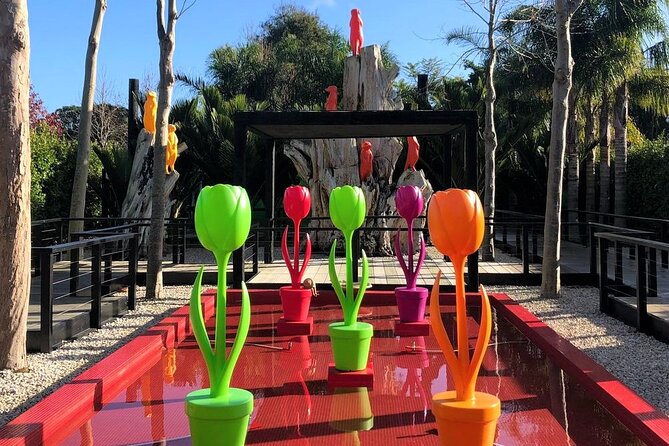 Explore gardens & galleries filled with incredible art, Matakana - Indoor Part: Six Art Galleries and Blown Glass Wonders