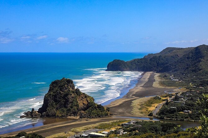 Explore West Auckland with Winery - West Auckland in One Half-Day Loop, With Private Comfort