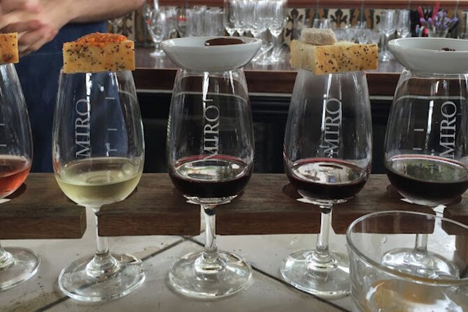 Flavours of Waiheke, wine, beer, spirits INCLUDES lunch - MAX 11 - Casita Miro: a Spanish-inspired vineyard and a 5-wine flight
