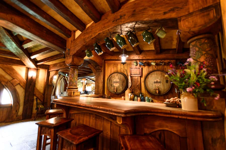 From Auckland: Hobbiton Movie Set Full-Day Small-Group Trip - Going inside a fully themed Hobbit Hole (starting Dec 1, 2023)