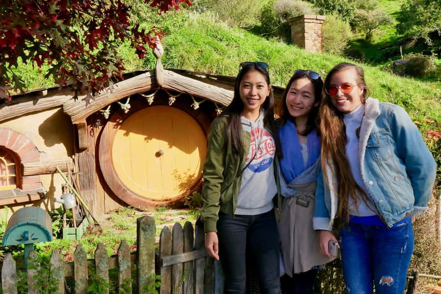 From Auckland: Hobbiton & Waitomo Caves Full-Day Trip - Key things I’d block time for