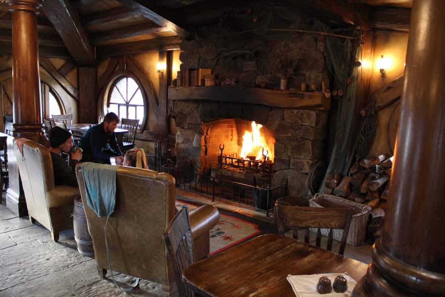 From Auckland: Two-Day Hobbiton, Rotorua, Waitomo Caves Tour - Price of $806 per person, and how to judge the value