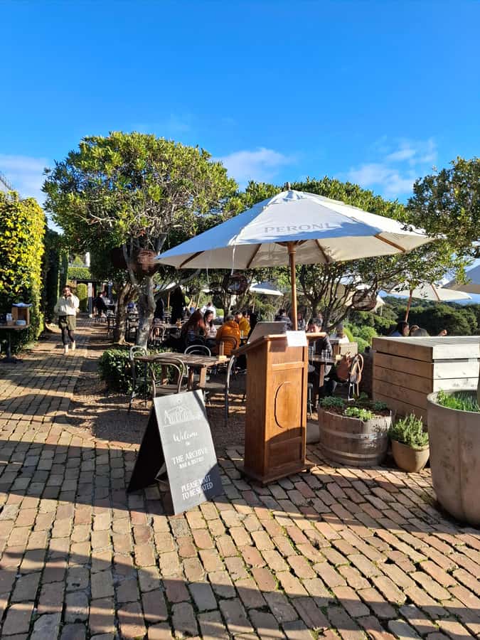 From Auckland: Waiheke Island Sip & Savour Tour with Lunch - Price and what you truly get for $175