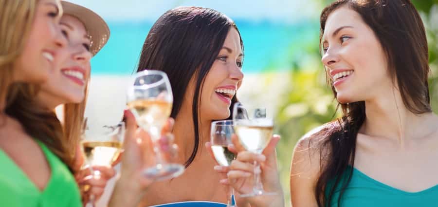 From Auckland: Waiheke Island Wineries' Tour - Returning to Auckland: transfer back or a short walk to the ferry