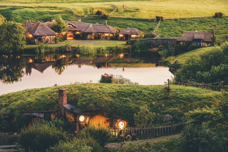 From Matamata: Guided Hobbiton Experience with Bus Transfers - Weather, shoes, and the uneven-ground reality