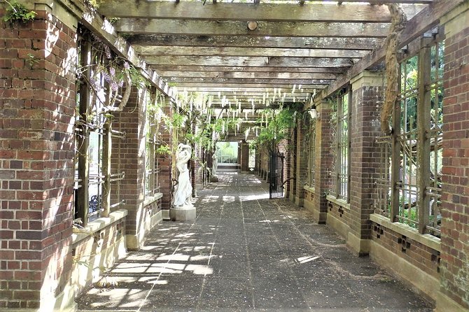 Half-Day: Small Group Auckland Scenic Tour - 4 HOURS - North Head Historic Reserve: tunnels, wartime Auckland, and wide-open views