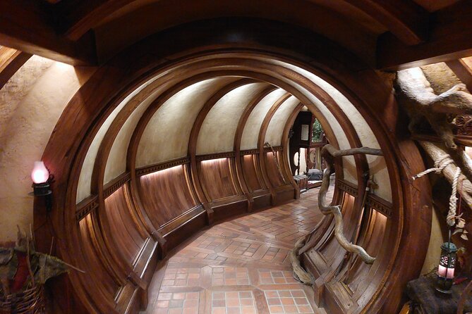 Hobbiton Afternoon Tour in Luxury Minibus from Auckland - Price and value at about $242.64 per person