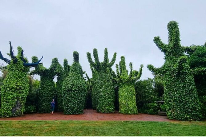 Hobbiton Movie Set and Hamilton Gardens Small Group-from Auckland - Hamilton Gardens: themed worlds and New Zealand plant education