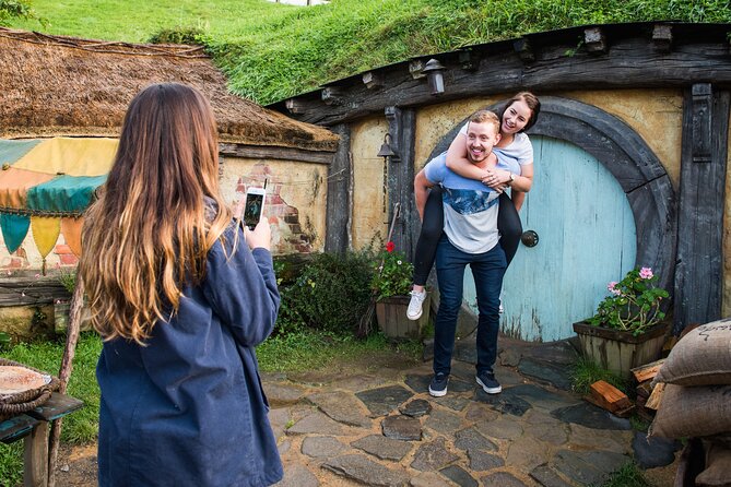 Hobbiton Movie Set day tour From Auckland - Auckland to Hobbiton, Without the Headache