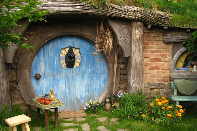 Hobbiton Movie Set Small Tour from Auckland - Inside-the-hobbit-home options: Beyond the Door, season dependent