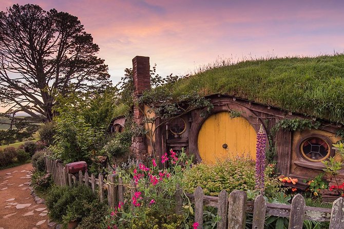 Hobbiton & Waitomo Caves Small Group Tour from Auckland inc Lunch - Waitomo Glowworm Caves: guided cave time and the formations you can spot