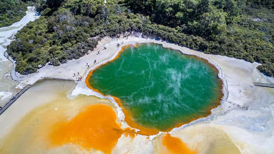 Hobbiton, Waitomo, Rotorua & Taupo 2-Day Tour from Auckland - Rotorua overnight: why one night is the right amount