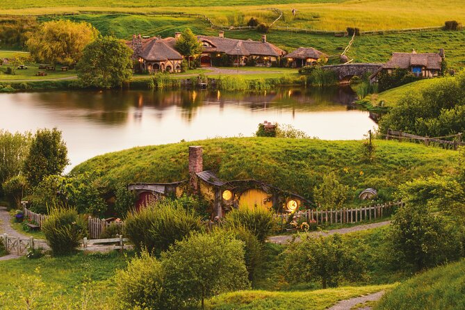 Premium Hobbiton Small Group Day Tour from Auckland - Key Things I’d Look For Before You Go