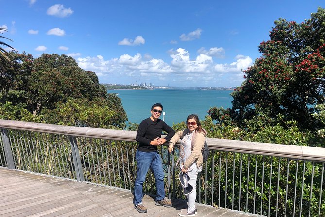 Private Auckland City Tour For Small Group in a luxury vehicle. - Parnell rose gardens and the drive to West Haven marina