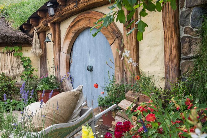 Private Journey to Middle-earth: Hobbiton Movie Set - Ex Auckland - Hobbiton Movie Set Tour: 2.5 Hours on a Real Farm