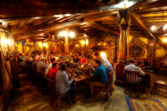 Private tour - Hobbiton Movie Set Evening Banquet Return from Auckland - Why Hobbiton at dusk is the main event, not an add-on