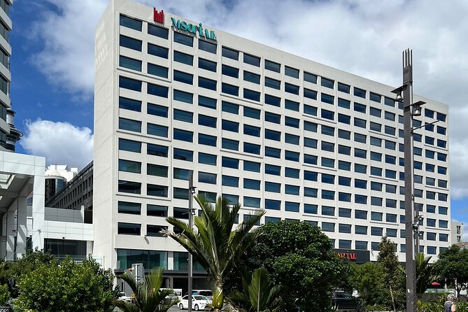 Private Transfer From Auckland City To Auckland Airport - The Direct Airport Drop-Off: Better Than Parking Yourself