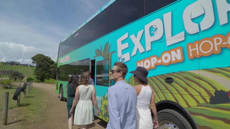 Sea, Land & Sky Premium Package - Hop-on, hop-off strategy: how to use the Explorer bus pass