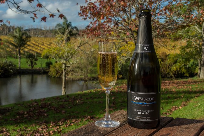 Small-Group Kumeu Wine Country Tour with Wine Tastings & Lunch - Soljans Estate Winery lunch plus your tasting kickoff