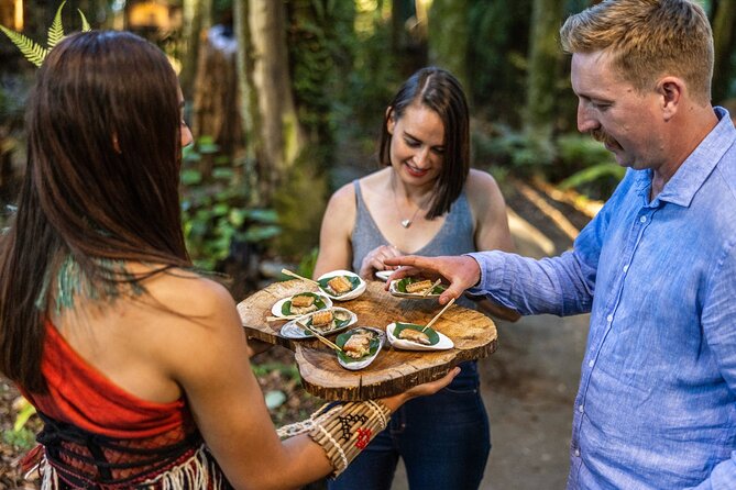 Te Pā Tū Evening Cultural Experience - Private Tour from Auckland - The bonfires, the forest amphitheatre, and the outdoors factor