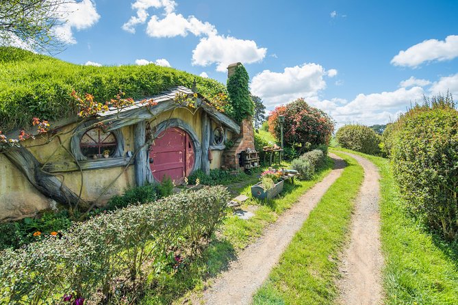 The Hobbiton Movie Set Small-Group Guided Tour from Auckland - What you do after Hobbiton: getting back without stress